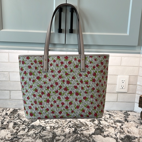 NEW Michael Kors Large Open Tote - Picture 3 of 4